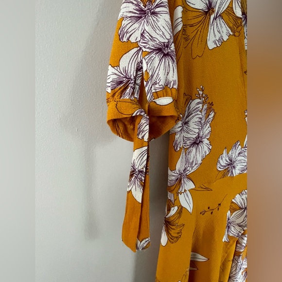 AX Paris Yellow Wrap Dress - Picture 4 of 9